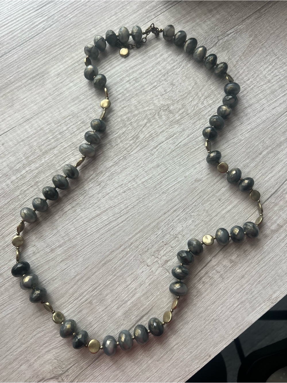 Premier Designs 36” Beaded Necklace – smoky Gray & Gold Tone - Picture 3 of 4
